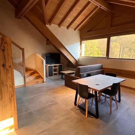 Gite Roche Des Ducs Avec Piscine Toute L'Annee, Spa, Sauna, Hammam Rochesson Esterno foto