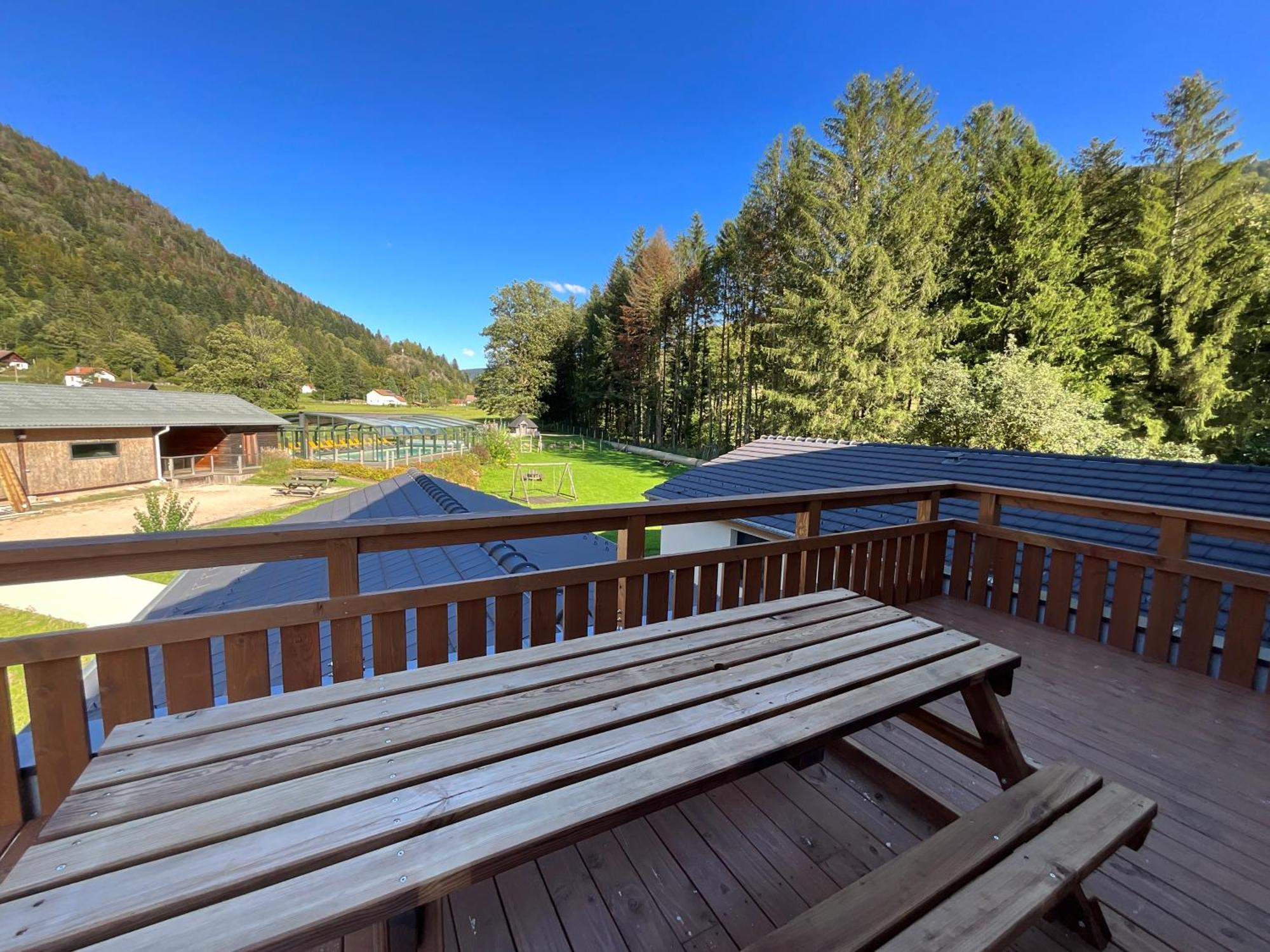Gite Roche Des Ducs Avec Piscine Toute L'Annee, Spa, Sauna, Hammam Rochesson Esterno foto