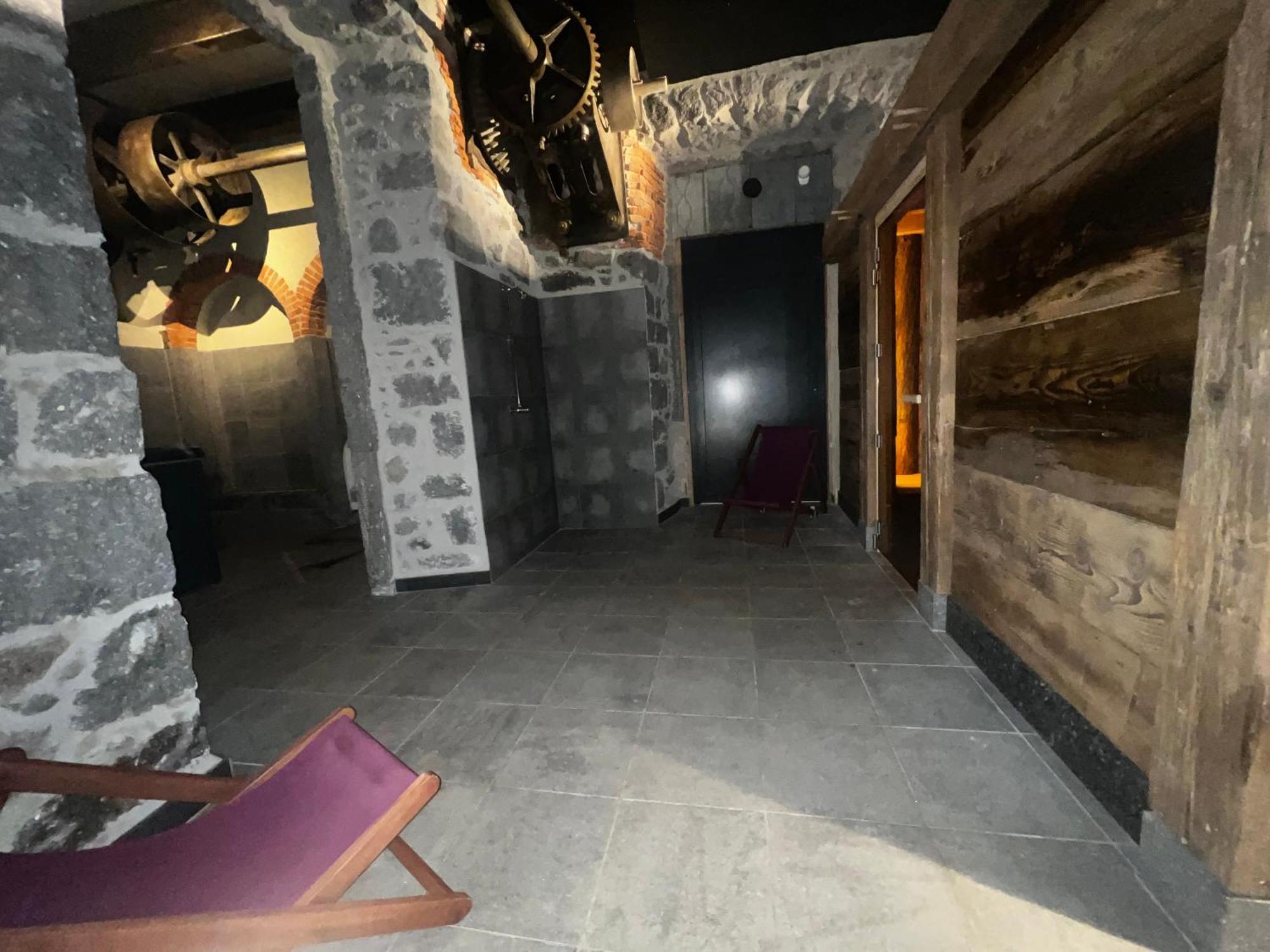 Gite Roche Des Ducs Avec Piscine Toute L'Annee, Spa, Sauna, Hammam Rochesson Esterno foto